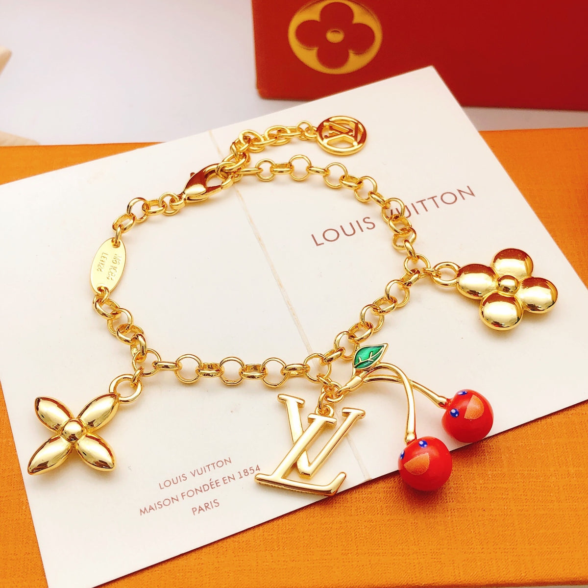 Geometric Emblem Bracelet in Gold-Tone – Red Detail – Design 002 detail view