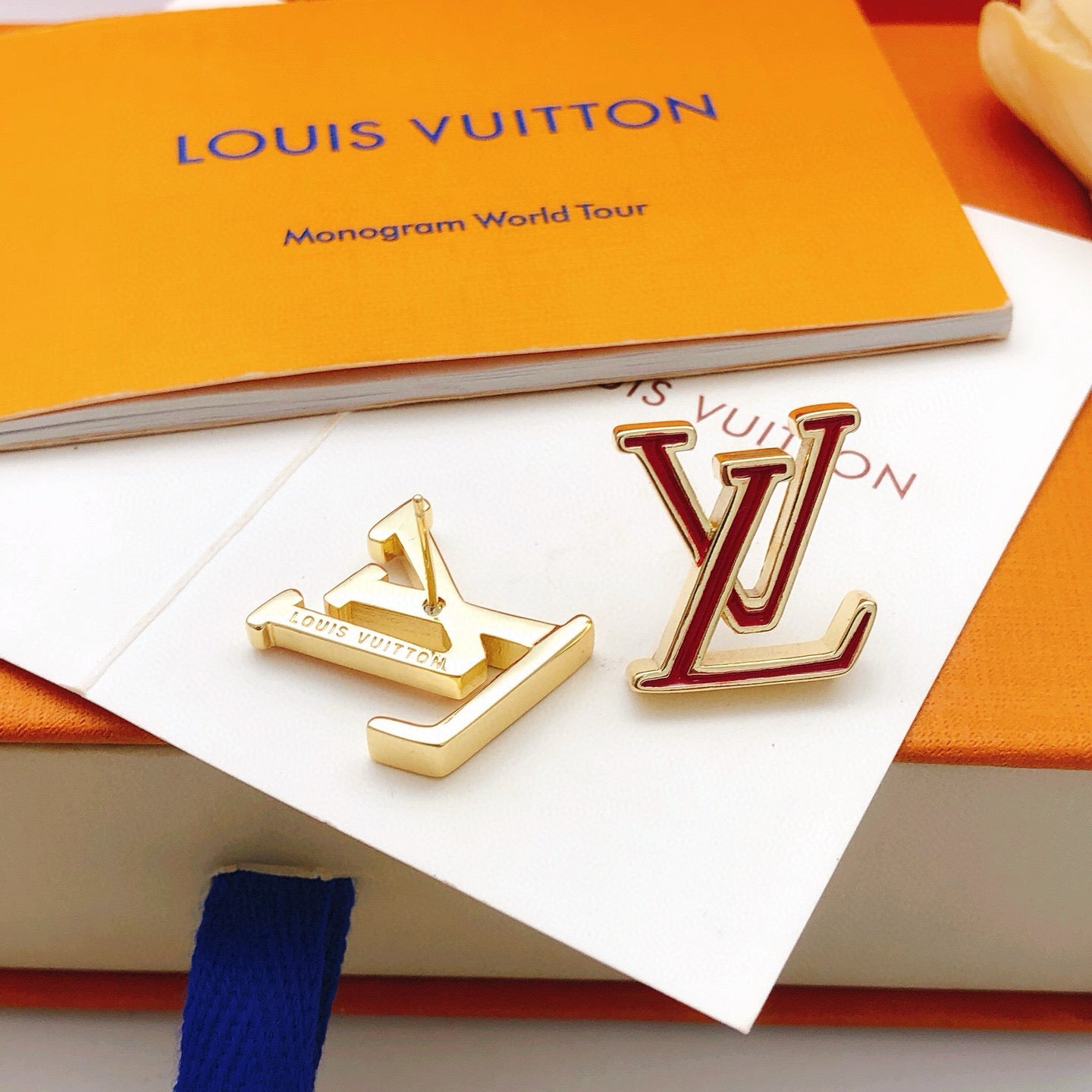 Geometric Emblem Stud Earrings in Gold-Tone – Red Detail – Design 003 side detail