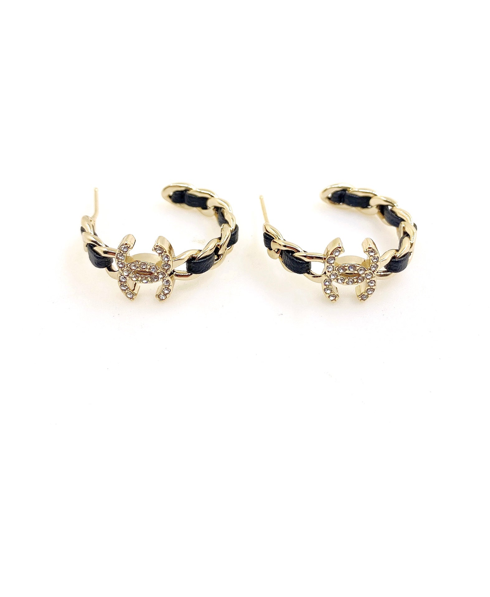 Signature Emblem Jewelry Accessory in Gold-Tone – Black Detail main product view