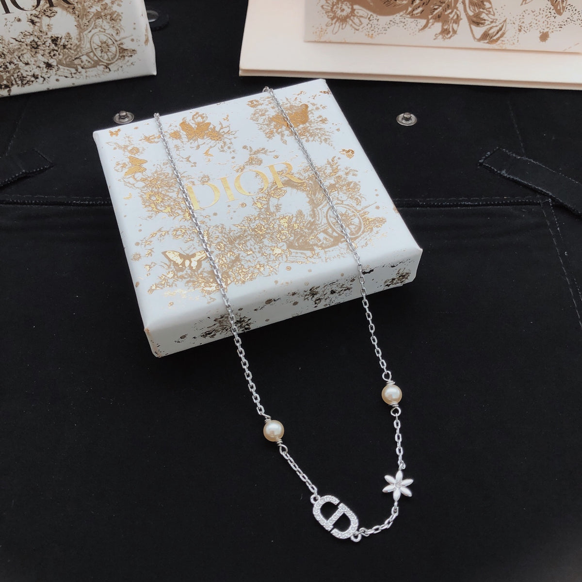Pearl-Style Motif Pendant Necklace in Polished Metal-Tone with Pearl-Style Detail – Design 008 main product view