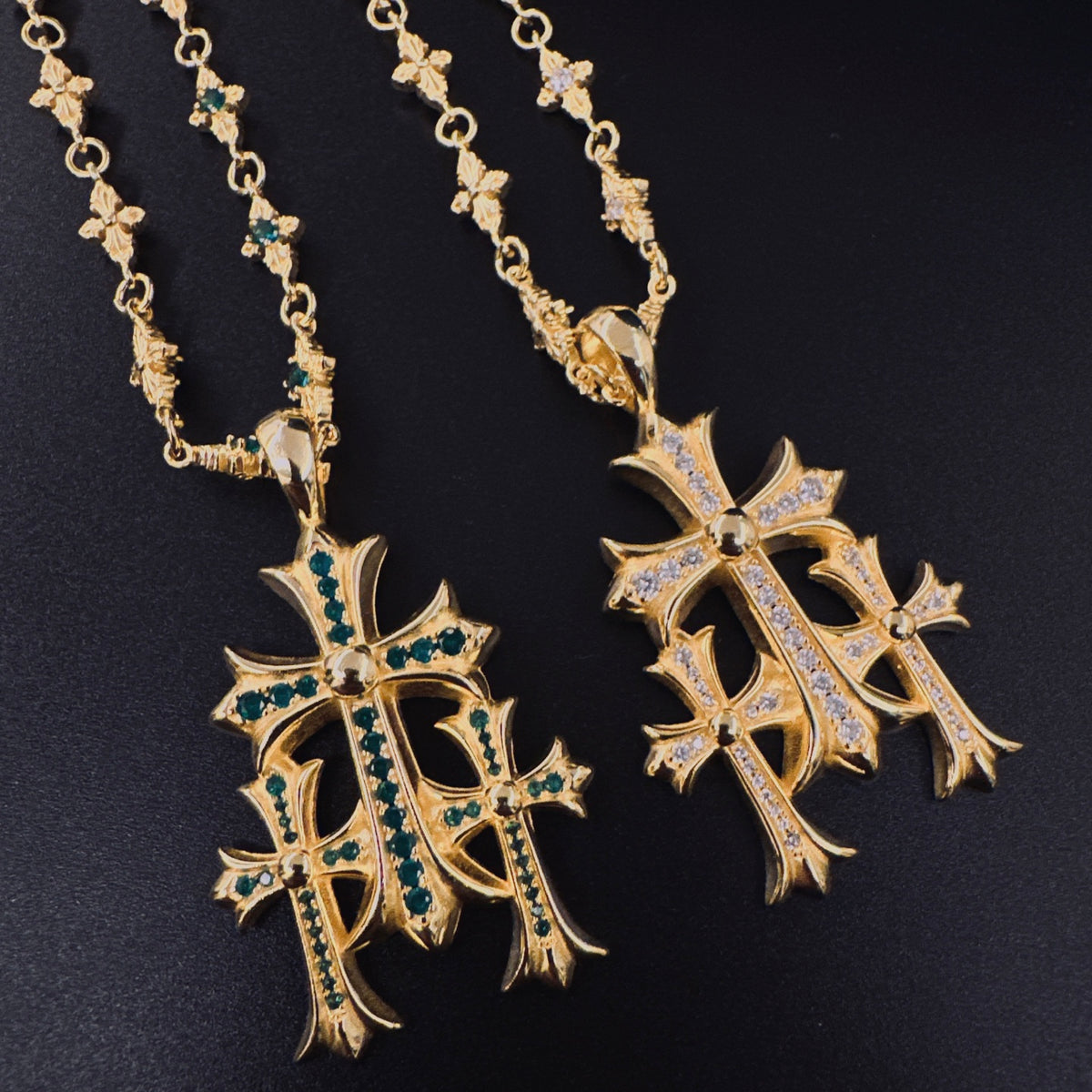 Gothic Emblem Pendant Necklace in Metal-Tone – Design 05 detail view