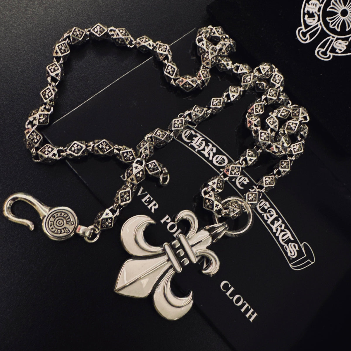 Gothic Emblem Pendant Necklace in Metal-Tone – Design 35 close-up detail