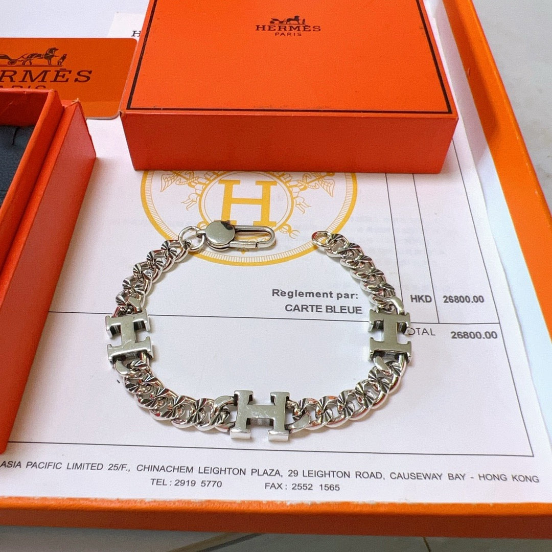 gold luxury Bracelet for men - alternate angle view 5
