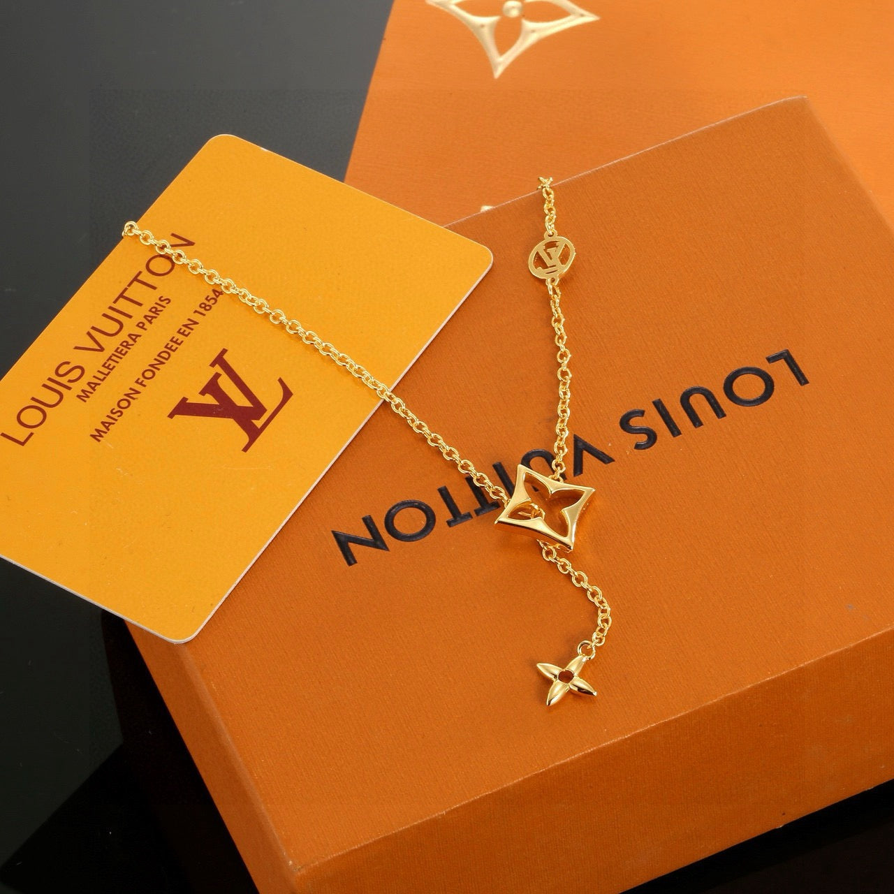 Clover Pendant Necklace in Polished Metal-Tone – Clover Detail – Design 005 main product view