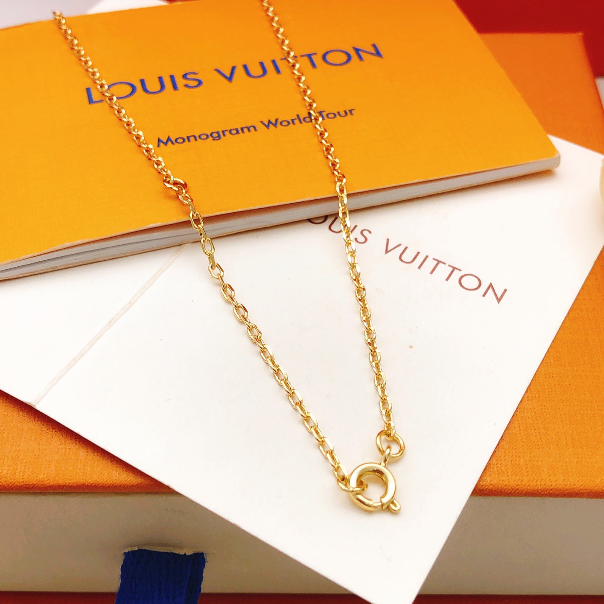 Geometric Emblem Pendant Necklace in Gold-Tone – Design 055 side detail