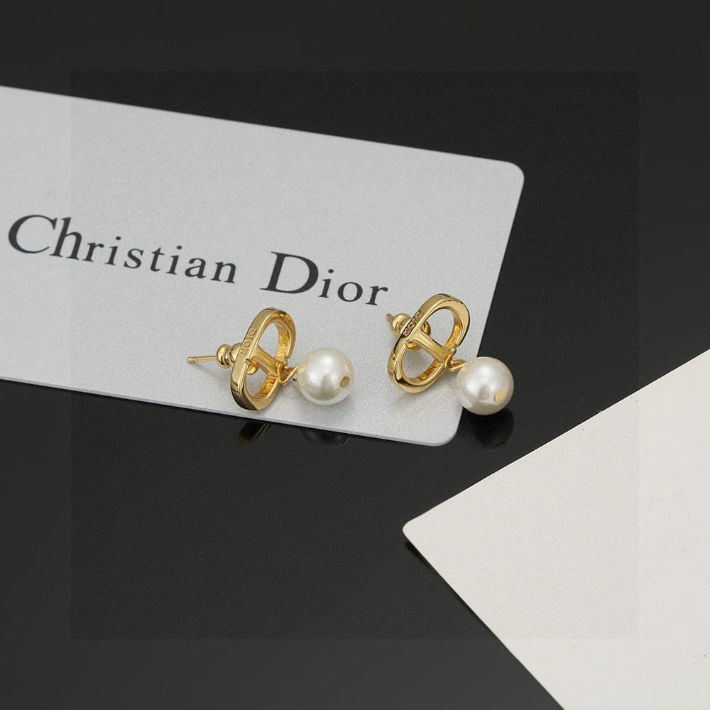 Pearl-Style Motif Stud Earrings in Silver-Tone with Pearl-Style Detail – Design 007 front view