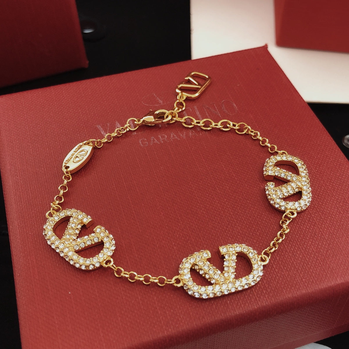 Signature Emblem Crystal-Accent Bracelet – Design 01 detail view