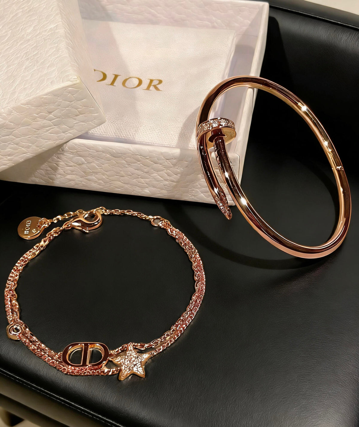 Floral Bracelet in Rose-Gold-Tone – Rose Gold Detail – Design 002 main product view