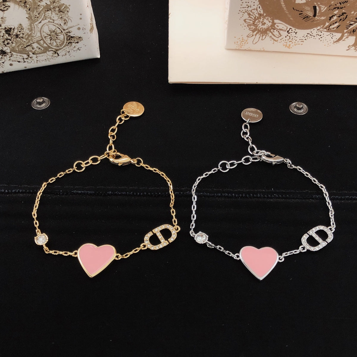 Heart Motif Statement Bracelet in Polished Metal-Tone – Design 003 side detail