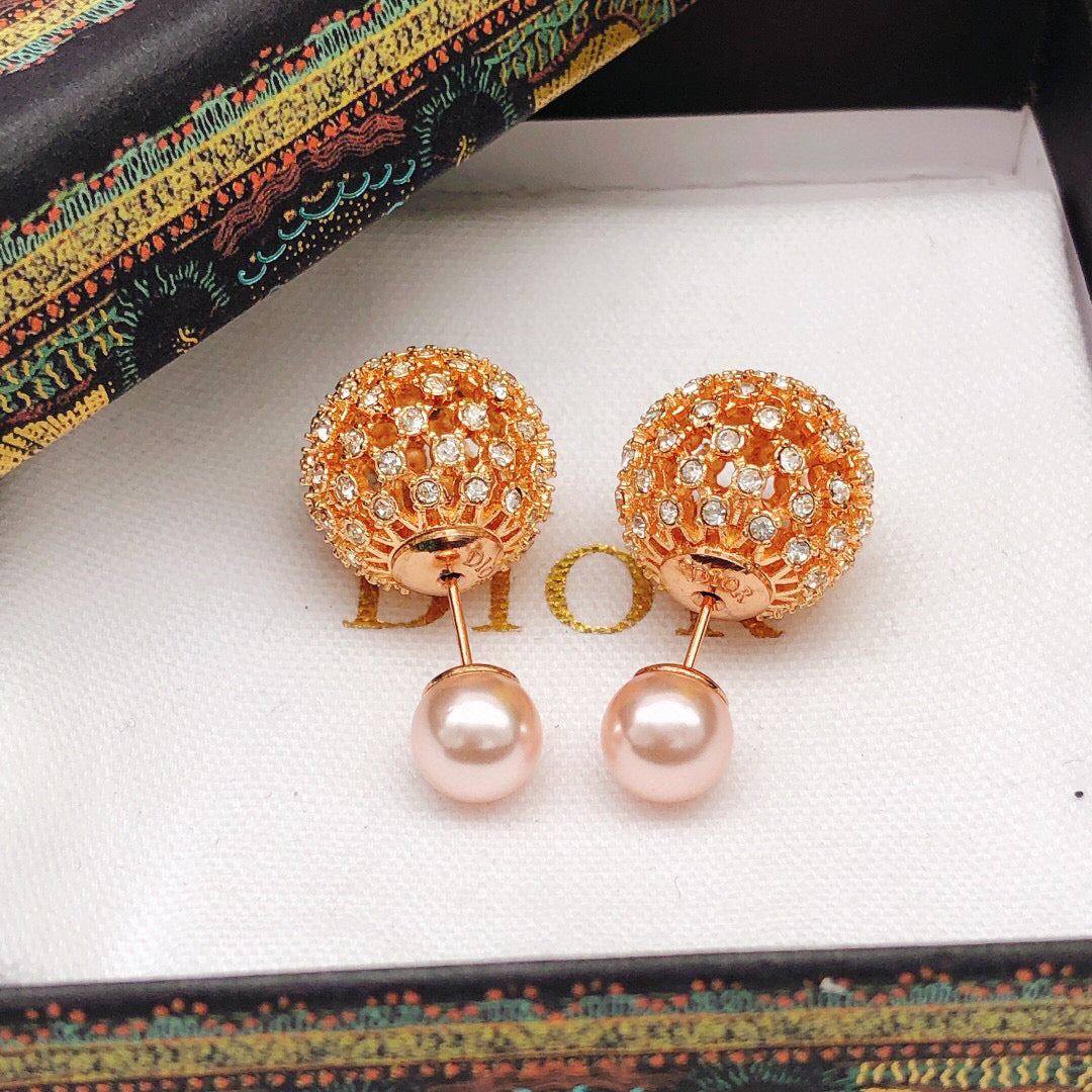 Pearl-Style Motif Jewelry Accessory in Rose-Gold-Tone with Pearl-Style Detail – Design 001 main product view