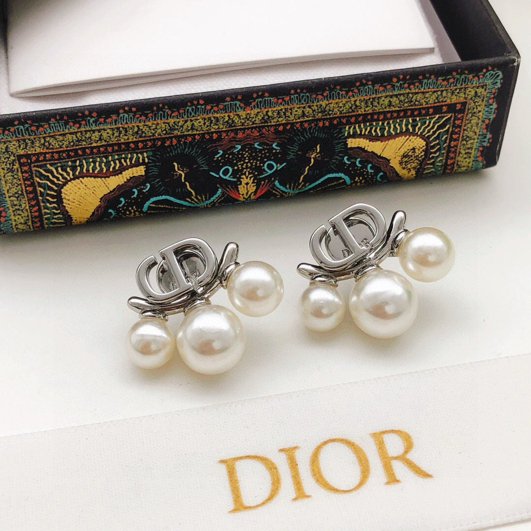 Pearl-Style Motif Stud Earrings in Silver-Tone with Pearl-Style Detail – Design 003 styled view