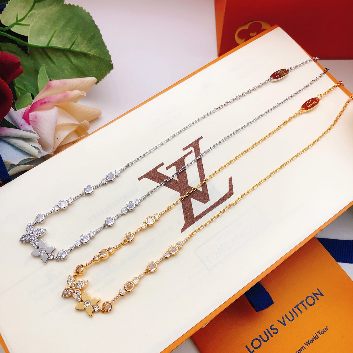 Floral Pendant Necklace in Gold-Tone – Design 002 close-up detail