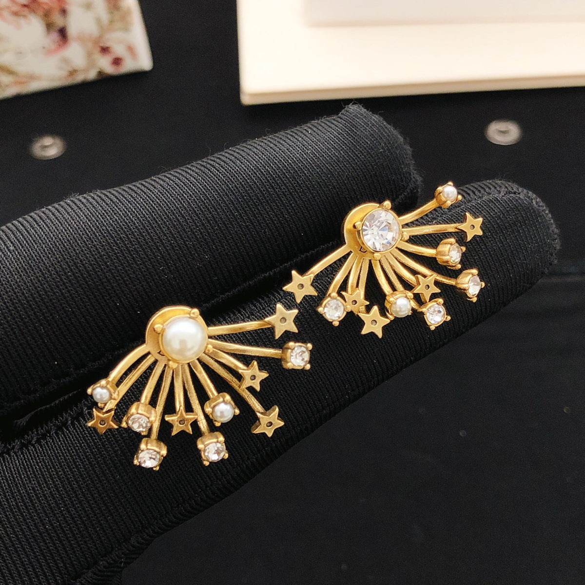 Star Motif Stud Earrings in Polished Metal-Tone – Design 008 main product view