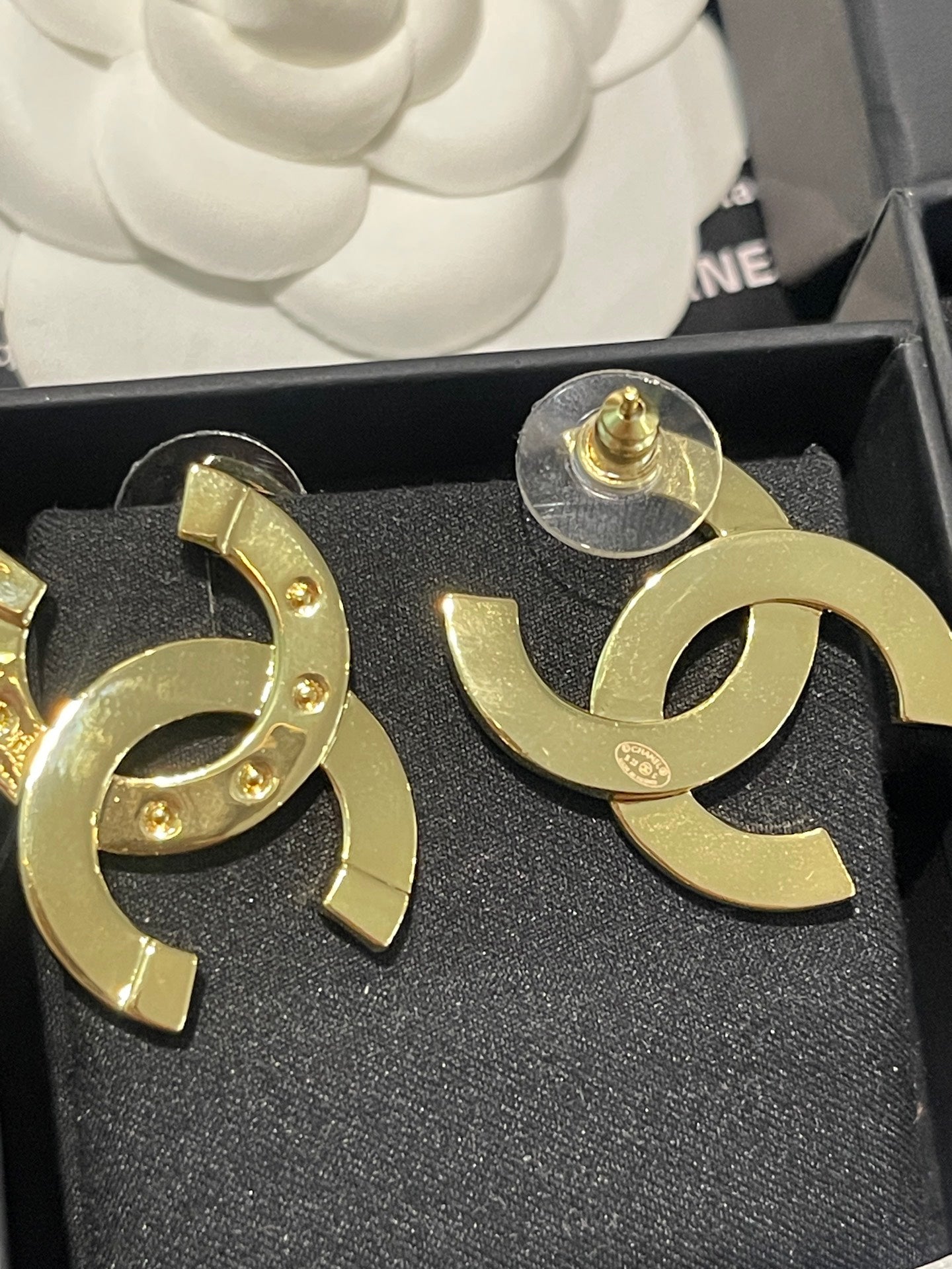 Double-C Emblem Stud Earrings in Gold-Tone – Design 023 main product view