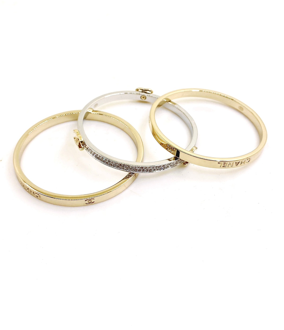 Signature Emblem Bangle in Gold-Tone – Design 002 main product view