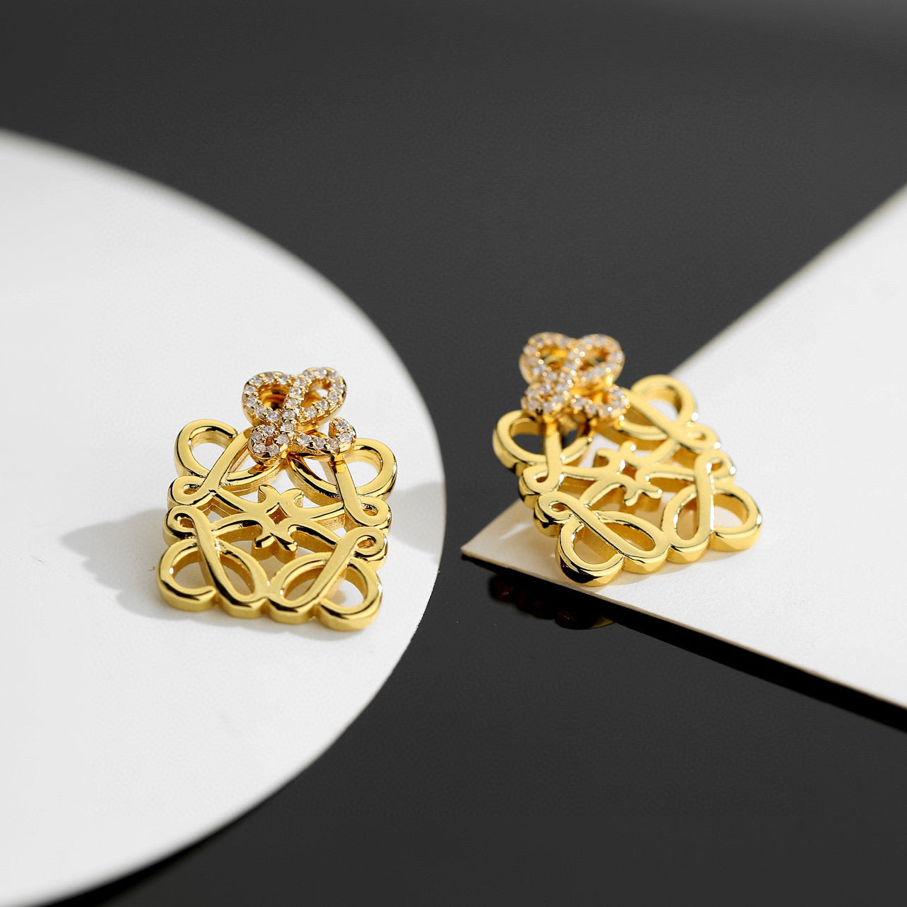 Floral Motif Stud Earrings in Gold-Tone with Crystal-Style Accents – Design 01 side detail