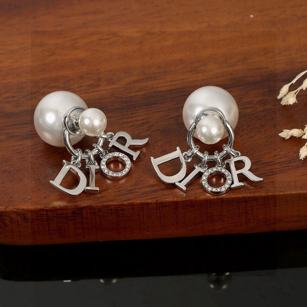 Pearl-Style Motif Statement Earrings in Silver-Tone with Pearl-Style Detail – Design 001 close-up detail