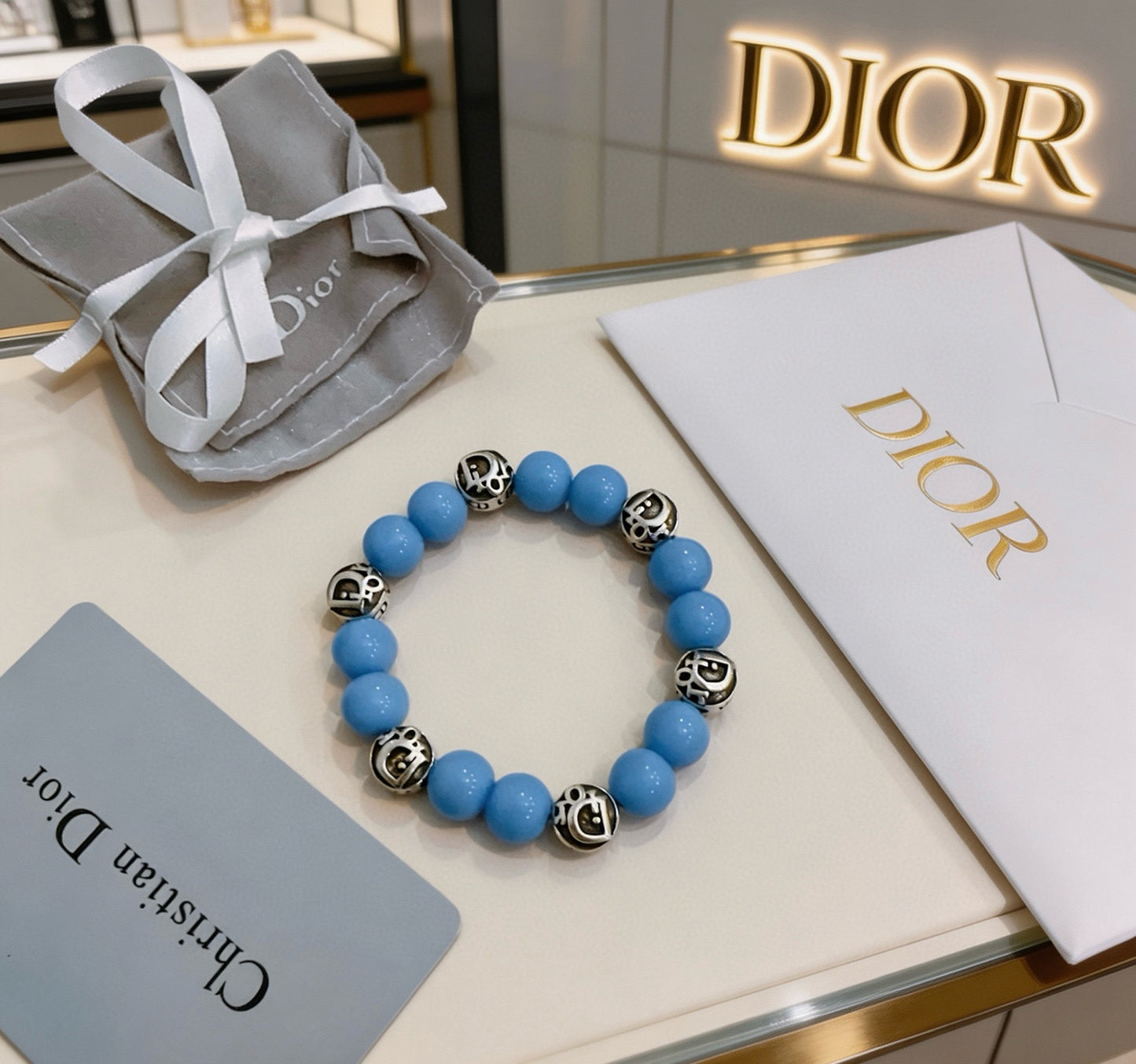 Star Motif Statement Bracelet in Silver-Tone with Vintage-Style Finish – Design 001 front view