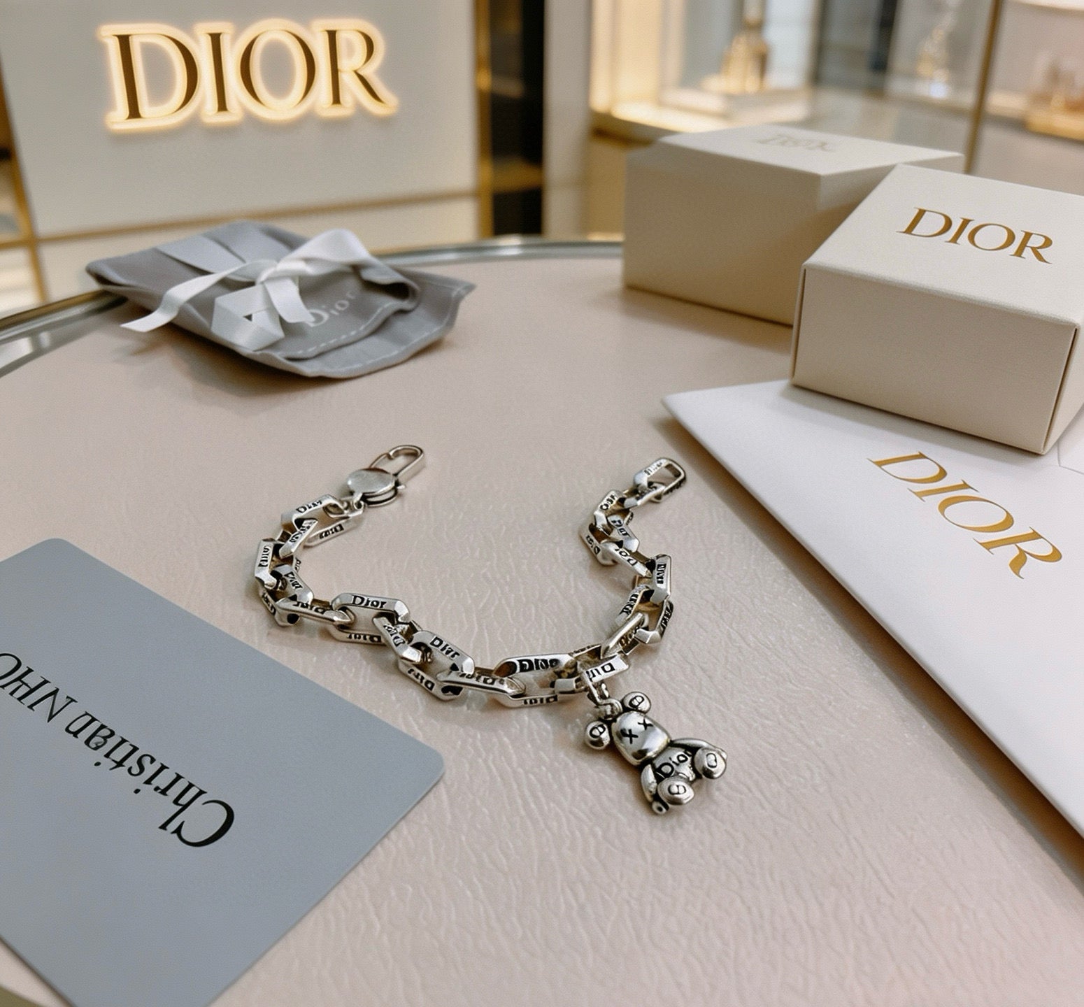 Star Motif Pendant Necklace in Silver-Tone with Chain Detail – Design 002 close-up detail