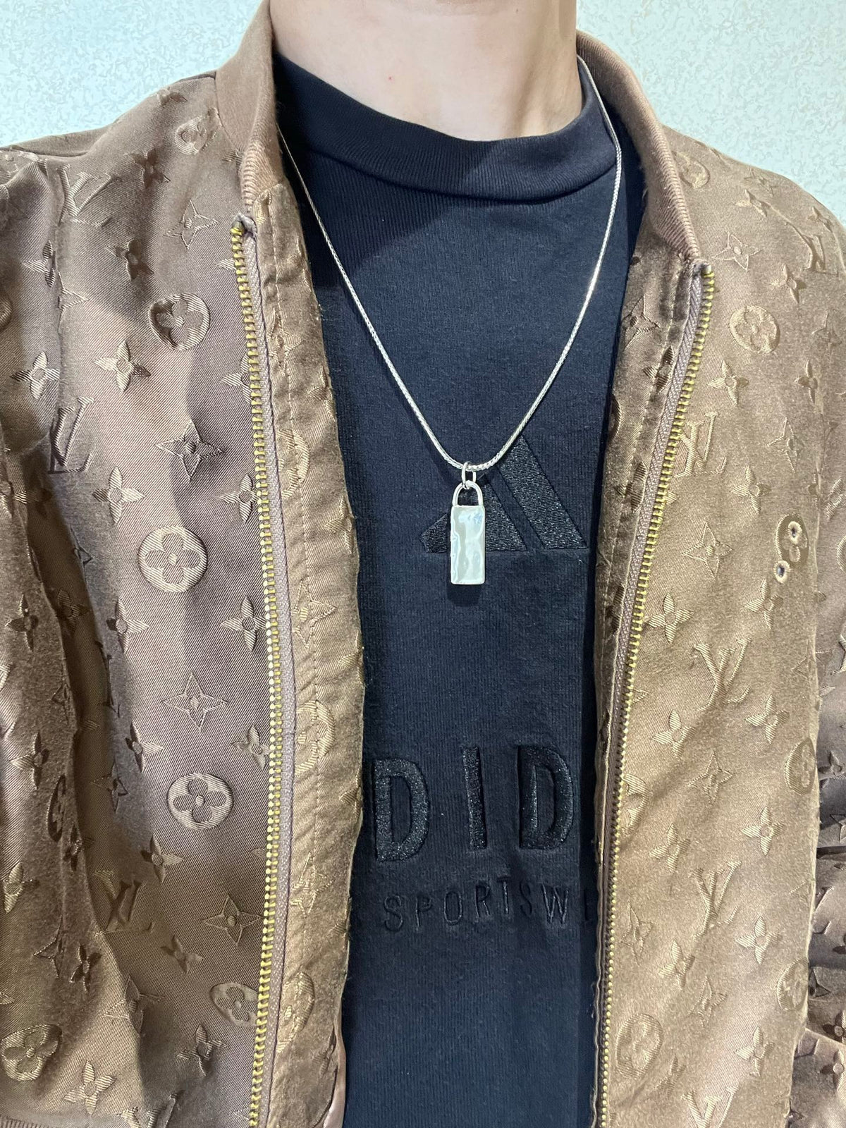Double-G Emblem Pendant Necklace in Polished Metal-Tone – Design 108 main product view