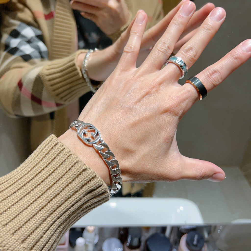 Floral Bracelet in Polished Metal-Tone – Design 008 side detail