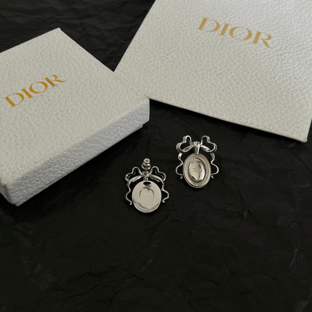 Sculptural Stud Earrings in Polished Metal-Tone – Design 001 close-up detail