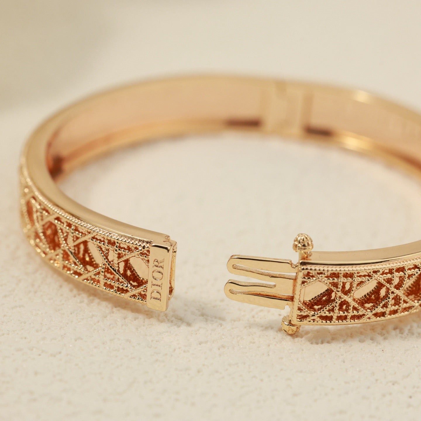 Sculptural Statement Bracelet in Polished Metal-Tone – Design 003 detail view