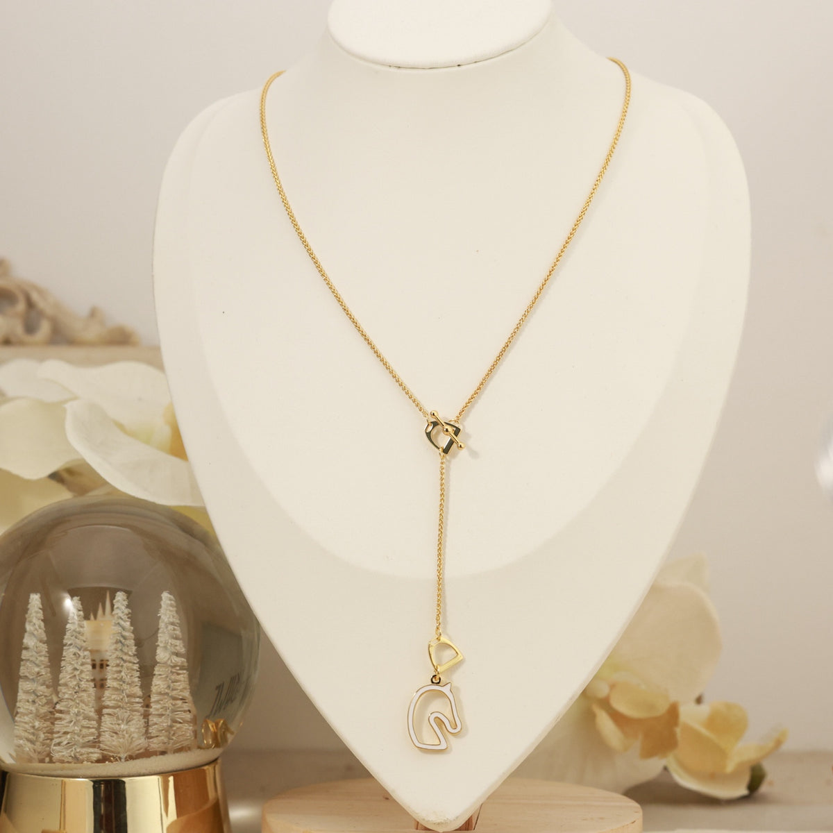 Horse Head Pendant Necklace in Rose-Gold-Tone – Rose Gold Detail side detail