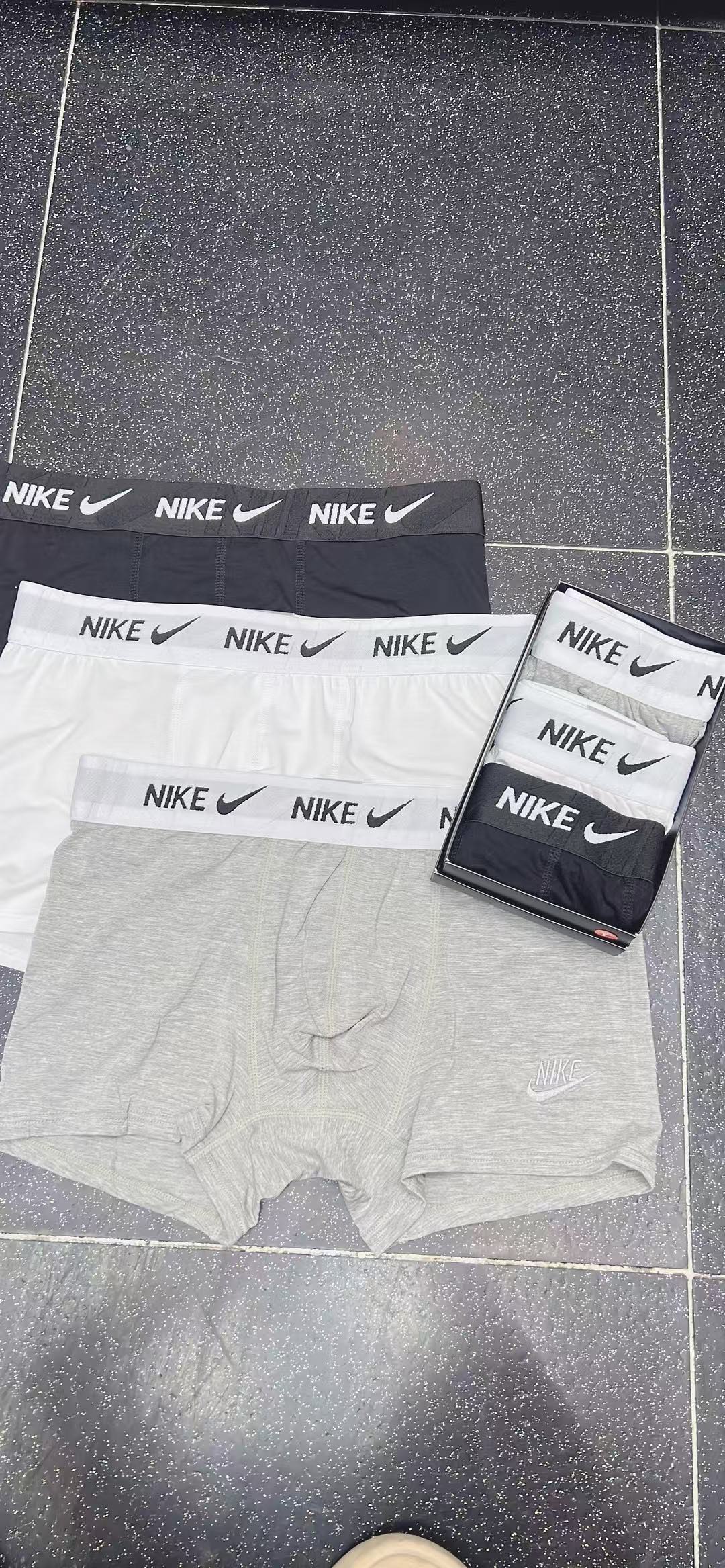 Nike Sport-Logo Waistbands Men's Boxer Briefs - 3-Piece Box