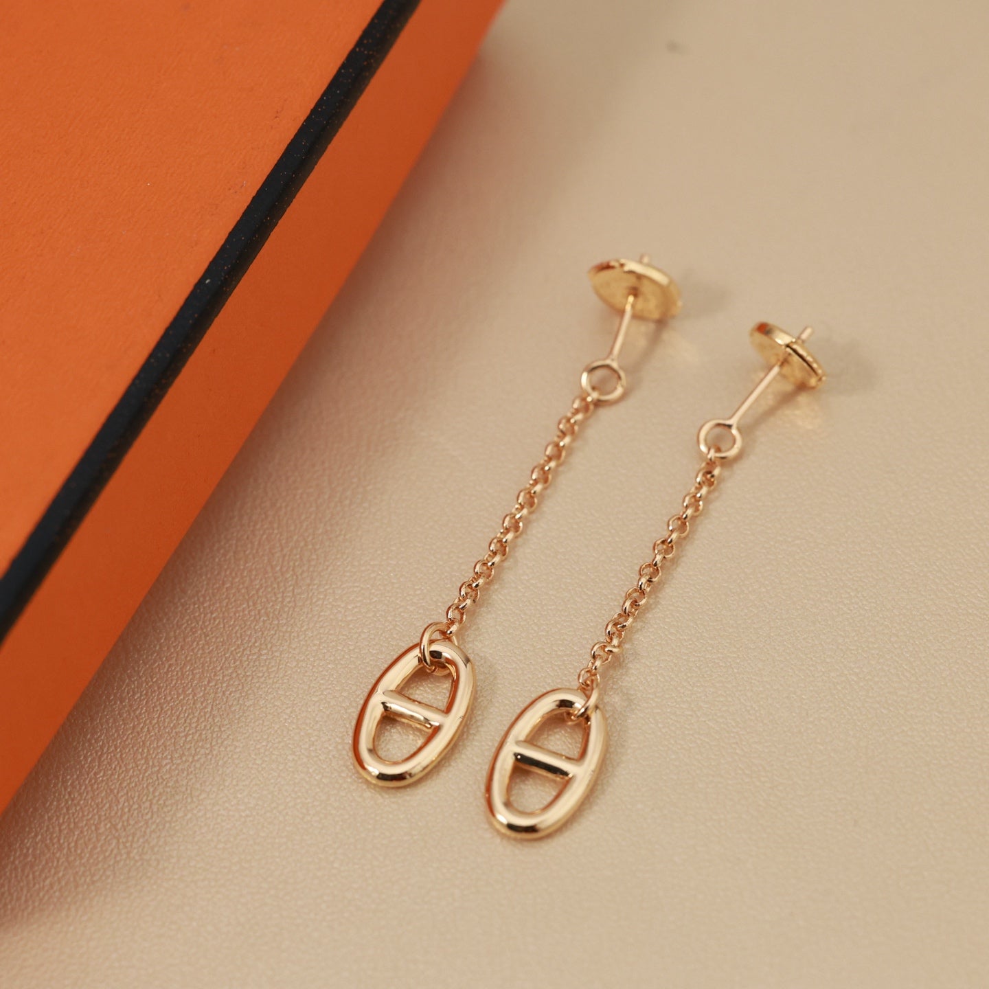 Toggle Stud Earrings in Polished Metal-Tone – Toggle Detail close-up detail
