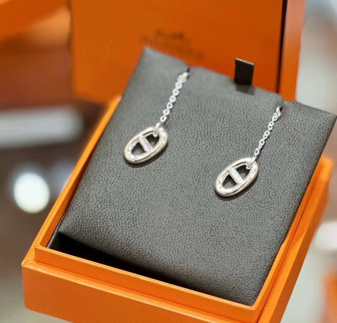 Toggle Stud Earrings in Polished Metal-Tone – Toggle Detail front product view