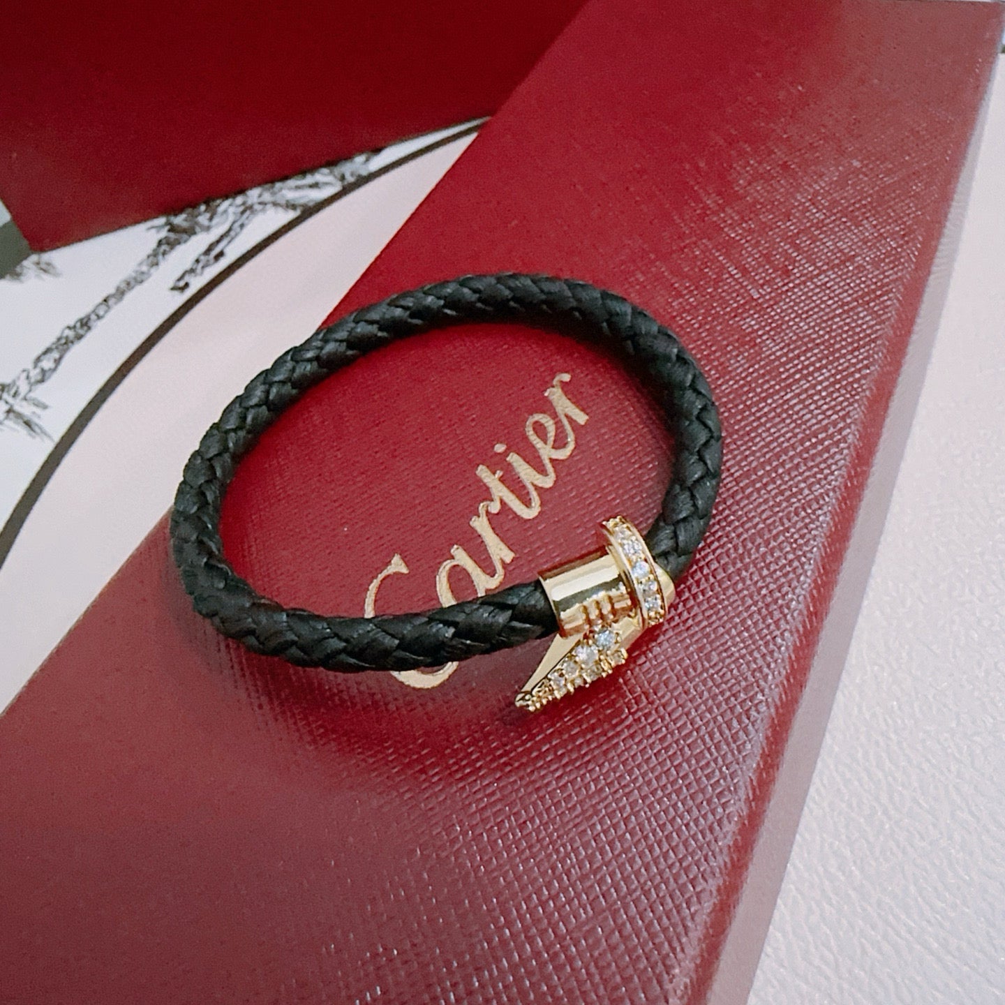 Sculptural Statement Bracelet in Gold-Tone – Design 56 close-up detail