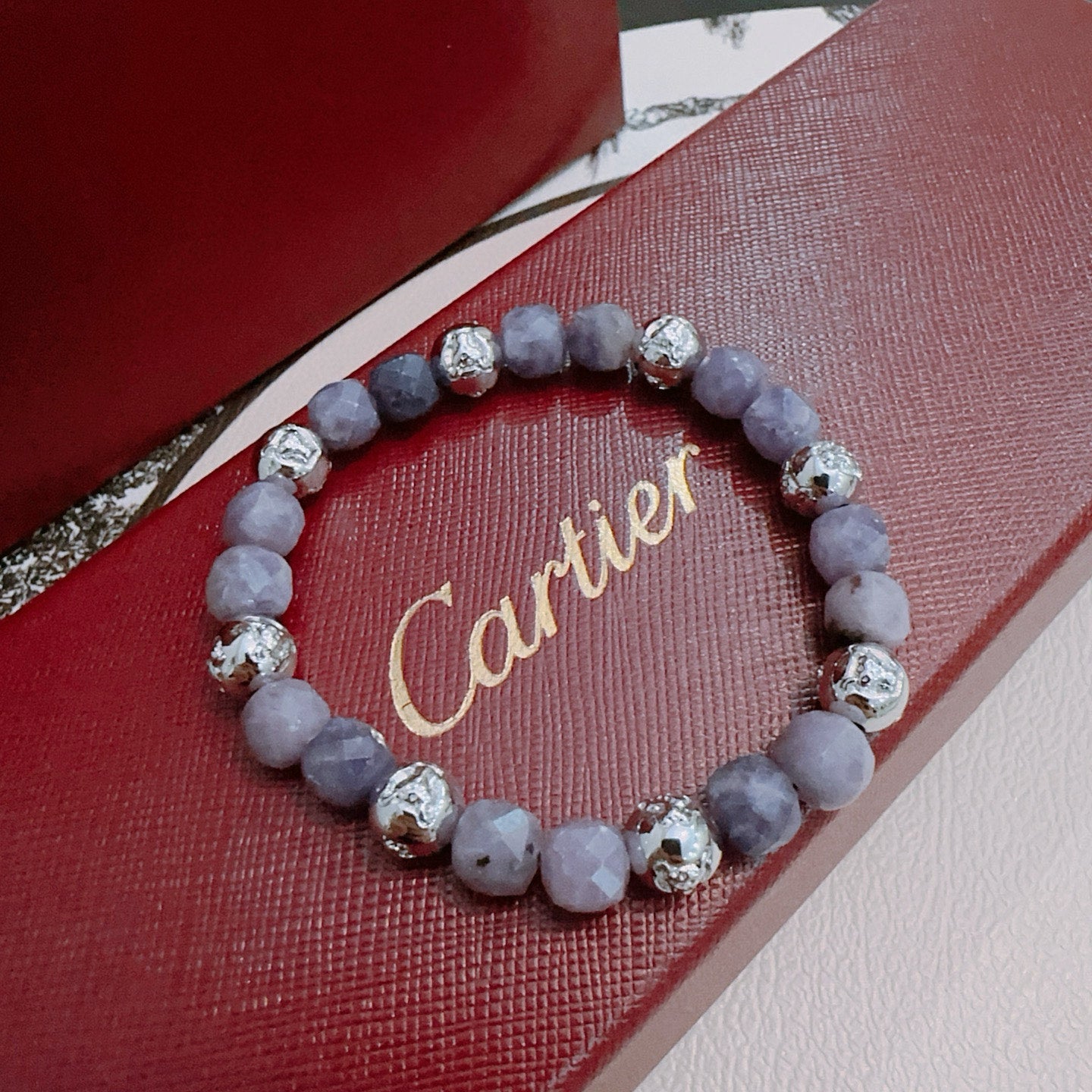 Panther Motif Statement Bracelet in Gold-Tone – Design 05 detail view