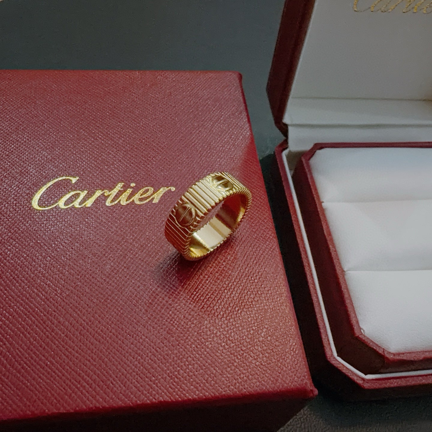 Sculptural Statement Ring in Gold-Tone – Design 01 front view