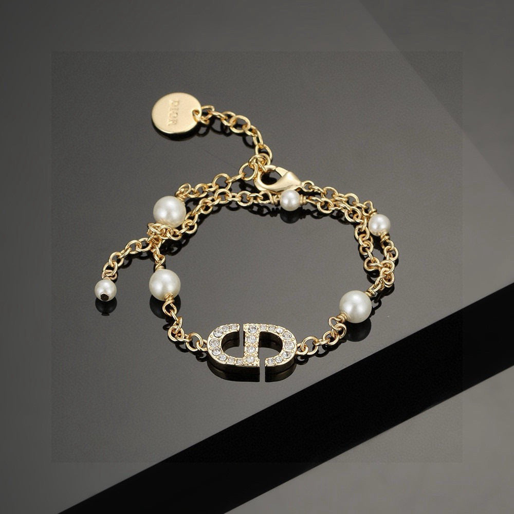 Star Motif Pendant Necklace in Gold-Tone with Vintage-Style Finish styled view