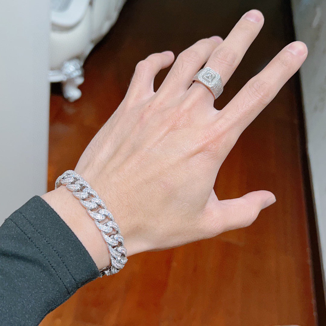 Floral Bracelet in Polished Metal-Tone – Design 006 front product view