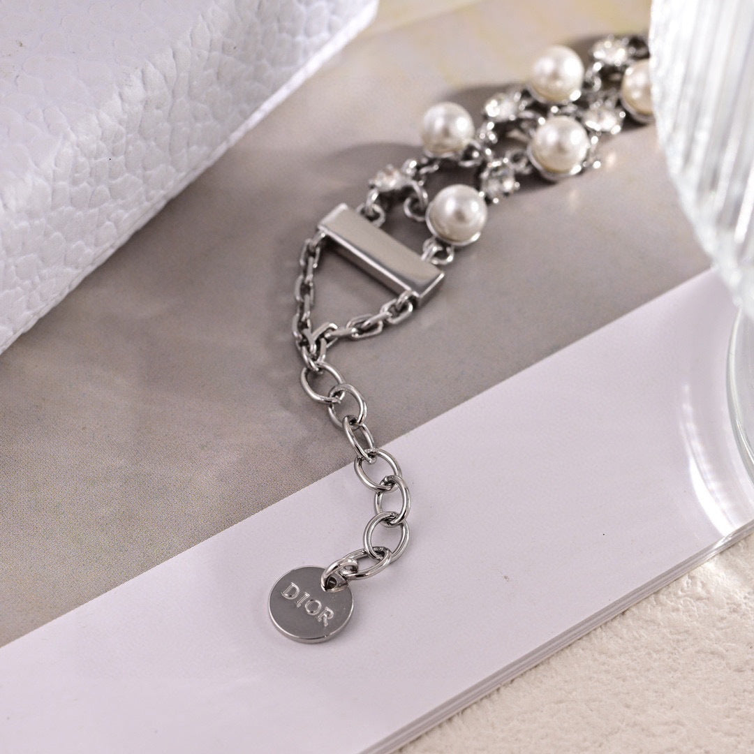 Pearl-Style Motif Statement Bracelet in Polished Metal-Tone with Pearl-Style Detail – Design 003 front view