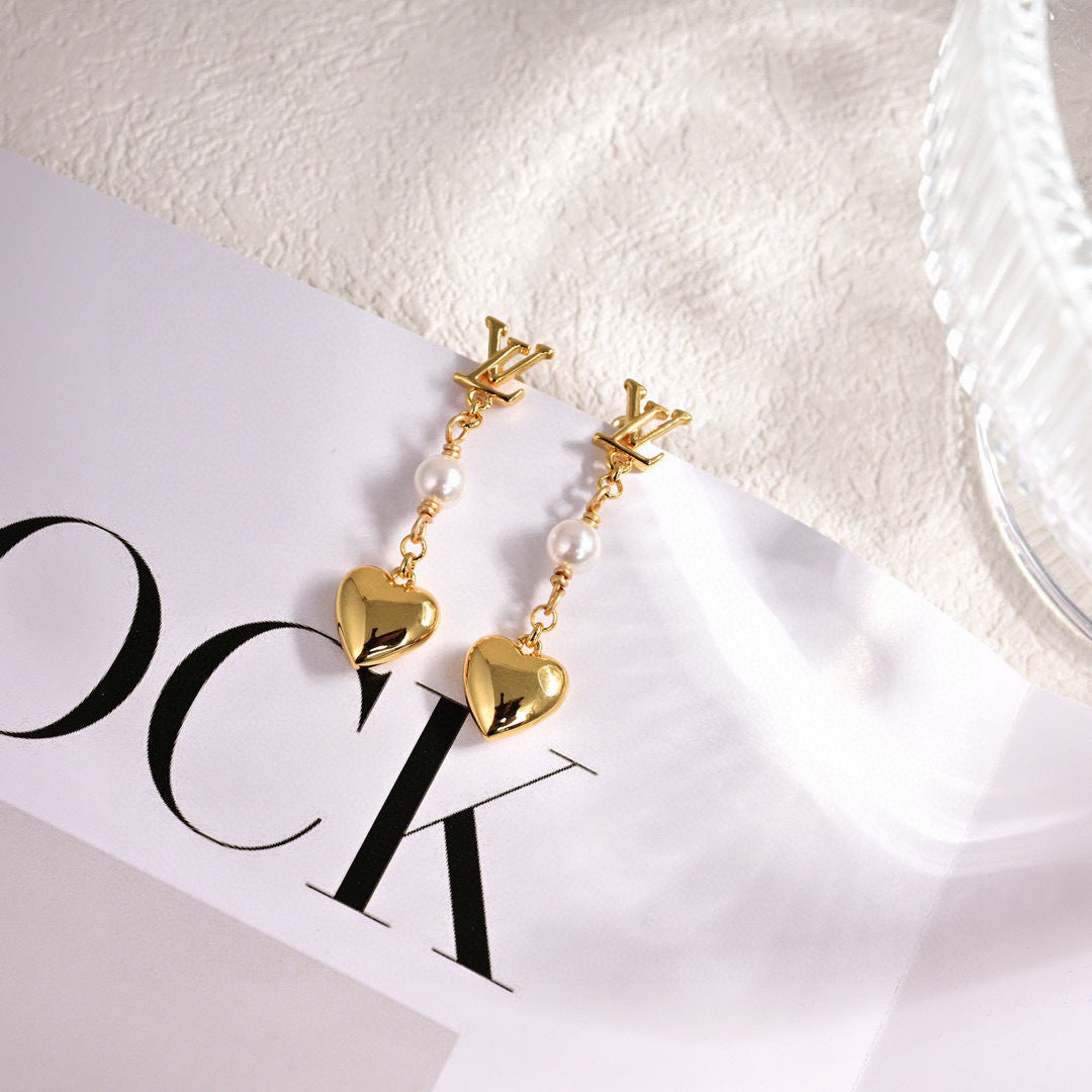 Geometric Emblem Stud Earrings in Polished Metal-Tone – Design 014 main product view