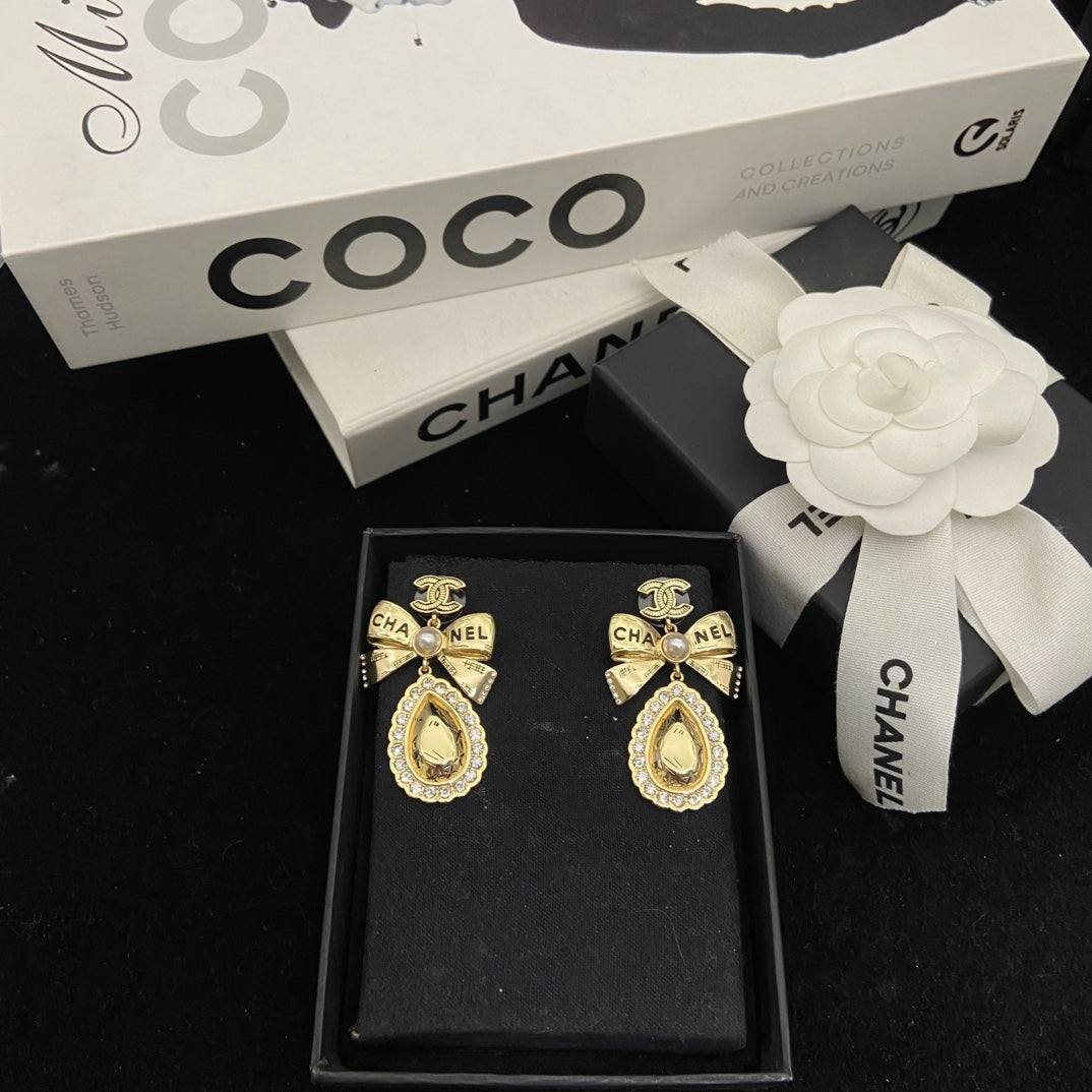 Bow Stud Earrings in Polished Metal-Tone – Design 001 main product view
