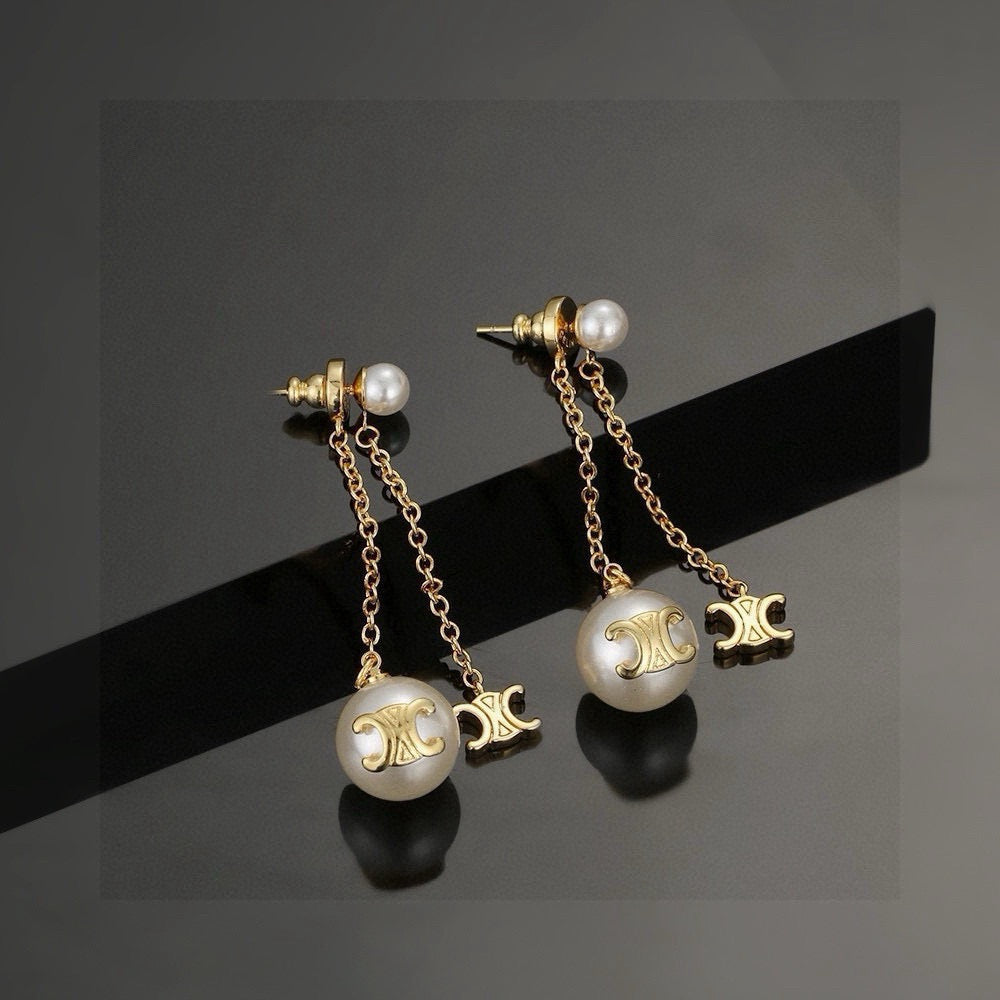 Triomphe-Inspired Emblem Stud Earrings in Polished Metal-Tone – Design 01 main product view