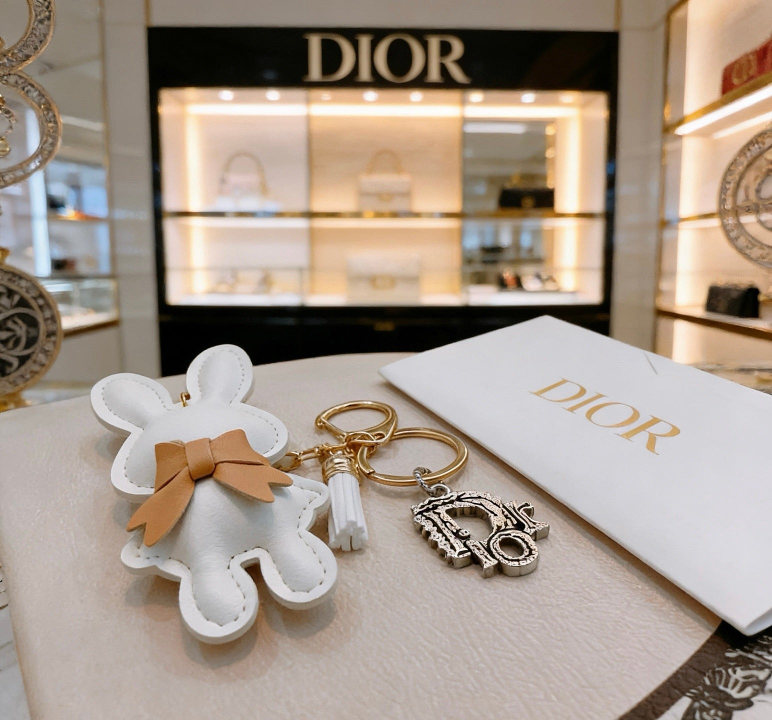 Star Motif Bag Charm in Polished Metal-Tone with Vintage-Style Finish – Design 006 close-up detail