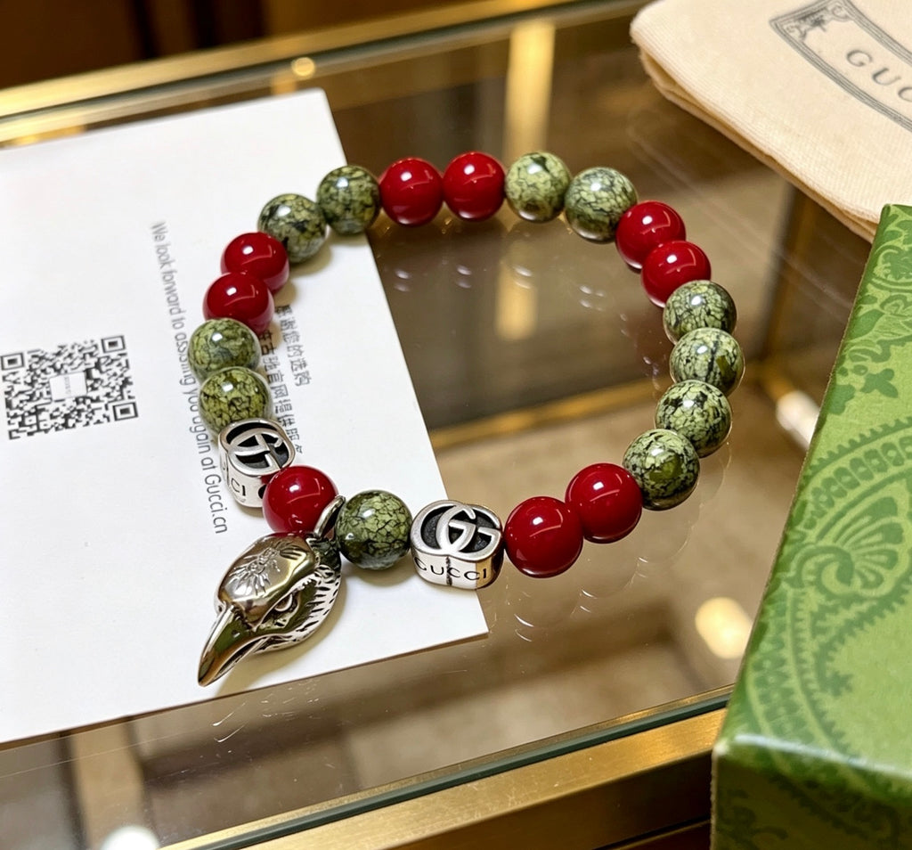 Double-G Emblem Beaded Bracelet in Polished Metal-Tone – Crystal Detail – Design 012 side detail