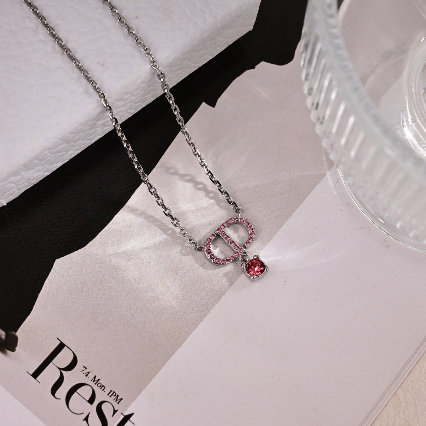 Sculptural Pendant Necklace in Polished Metal-Tone – Design 009 close-up detail