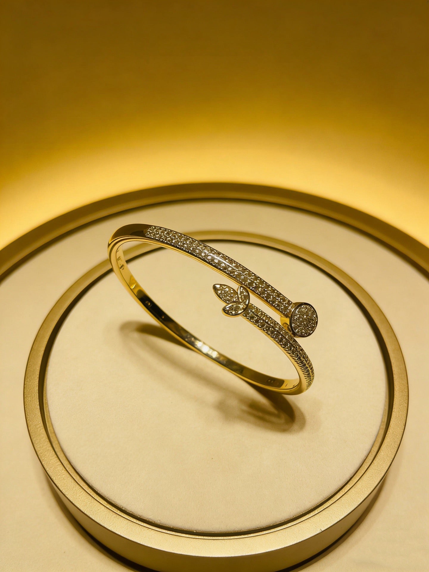 Sculptural Statement Bracelet in Gold-Tone – Design 63 detail view
