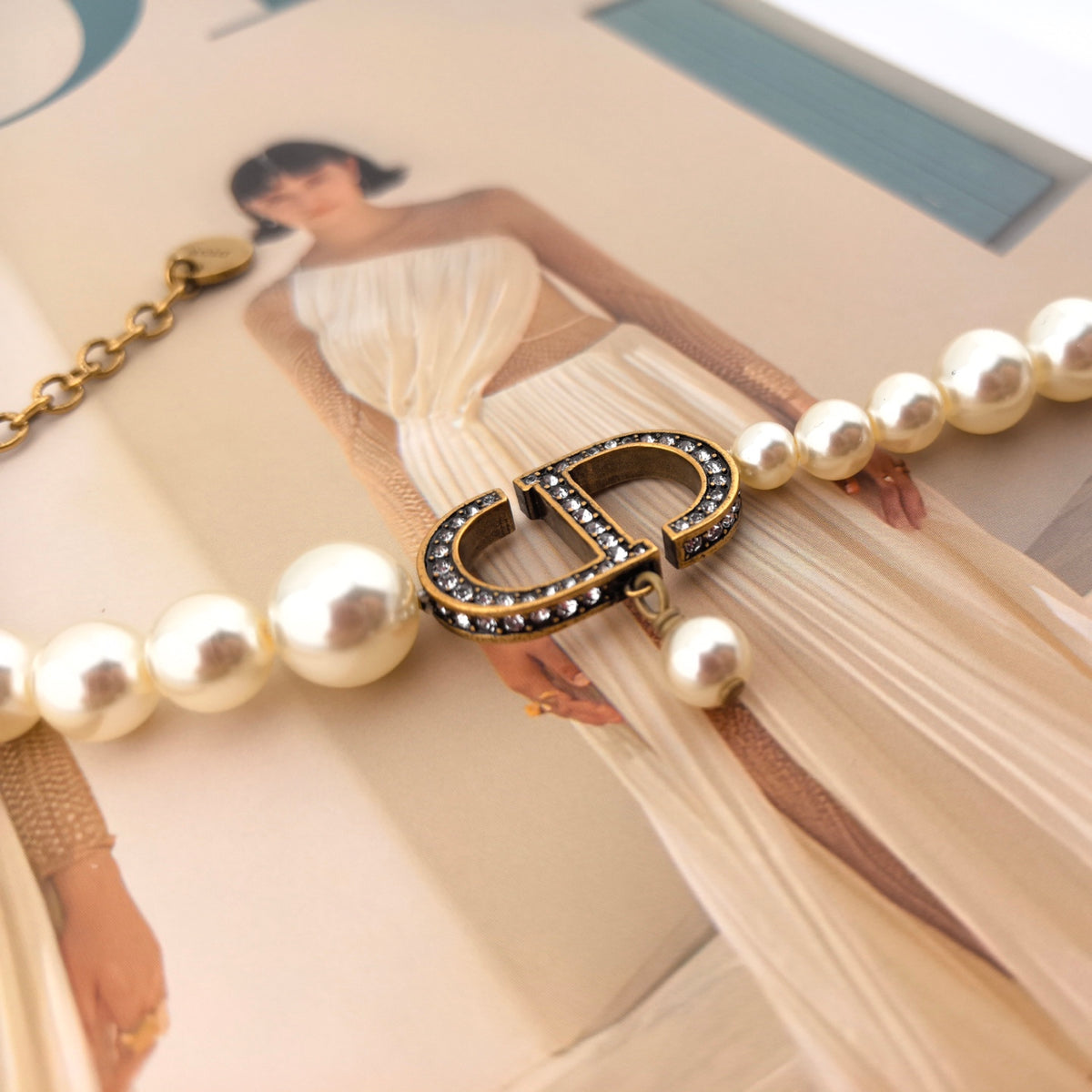 Sculptural Statement Bracelet in Polished Metal-Tone – Design 005 detail view
