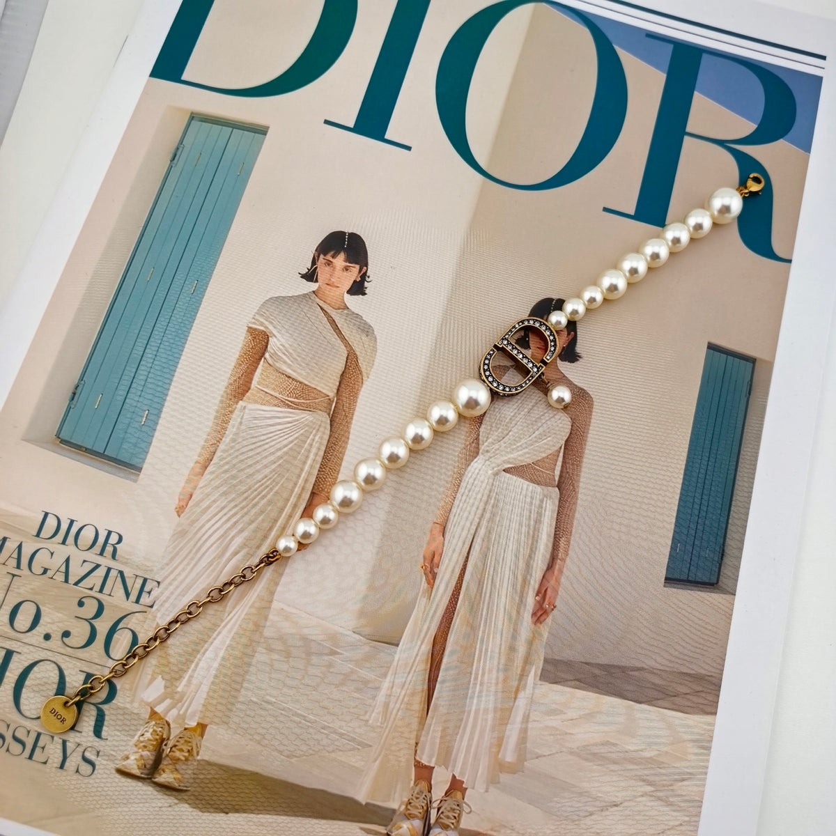 Sculptural Statement Bracelet in Polished Metal-Tone – Design 005 side detail
