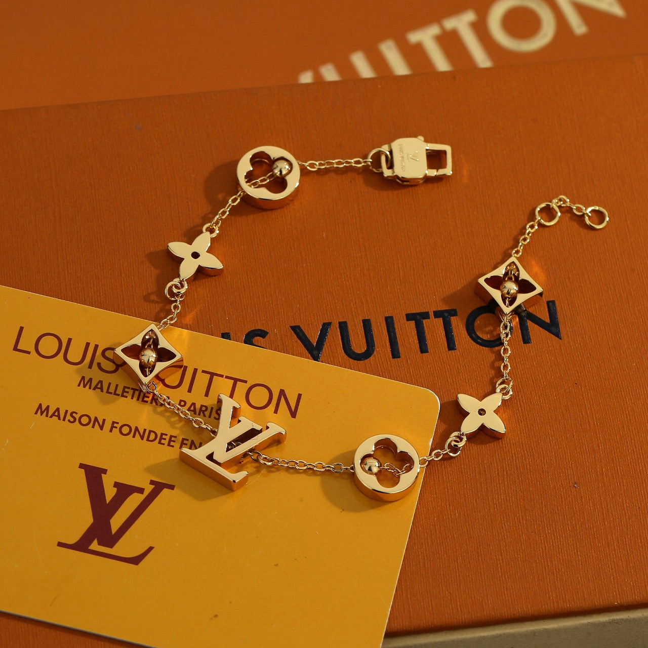 Letter Emblem Bracelet in Polished Metal-Tone – Design 022 detail view