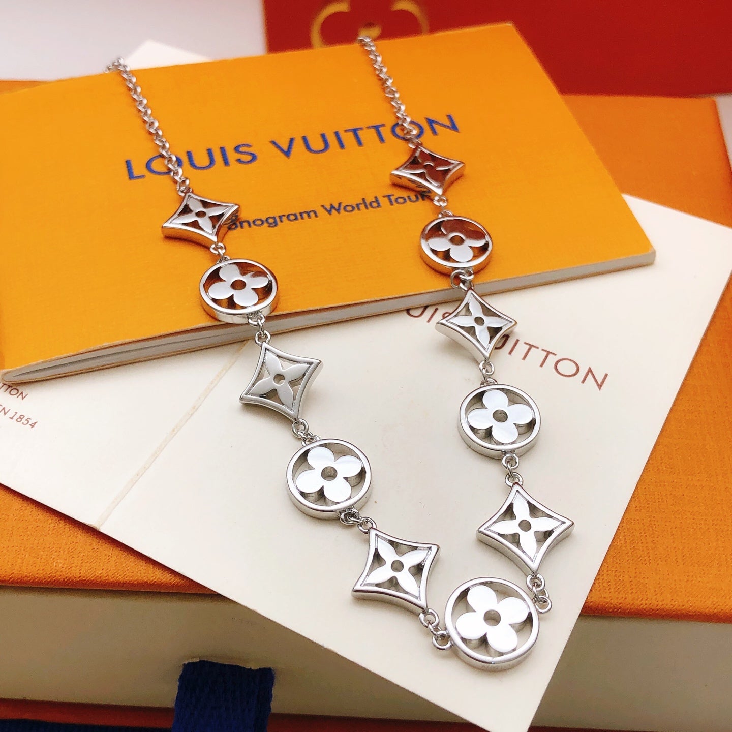 Geometric Emblem Pendant Necklace in Silver-Tone – Silver Detail – Design 007 main product view