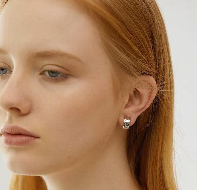 Martin Graham ring in polished metal-tone – detail view