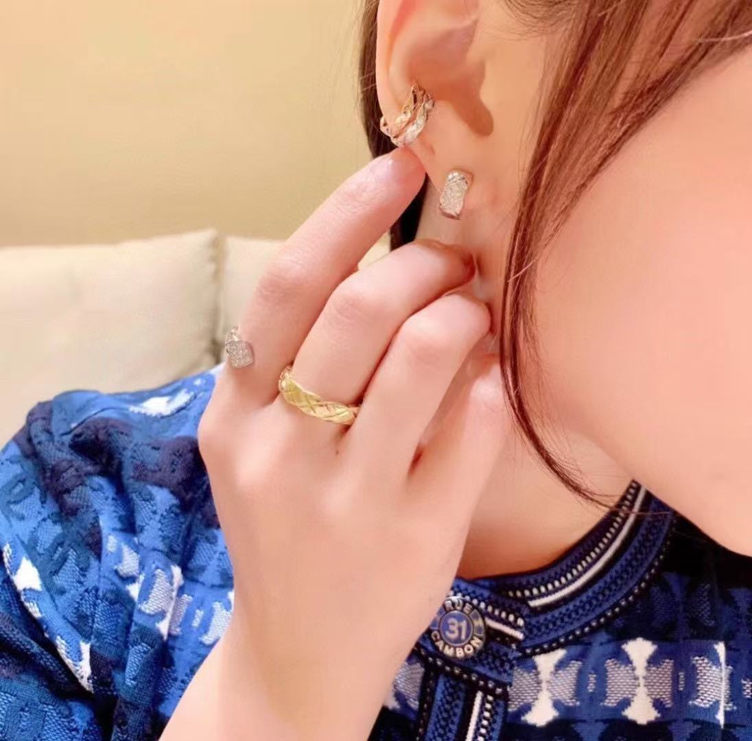 Signature Emblem Statement Ring in Gold-Tone – Design 004 styled product view